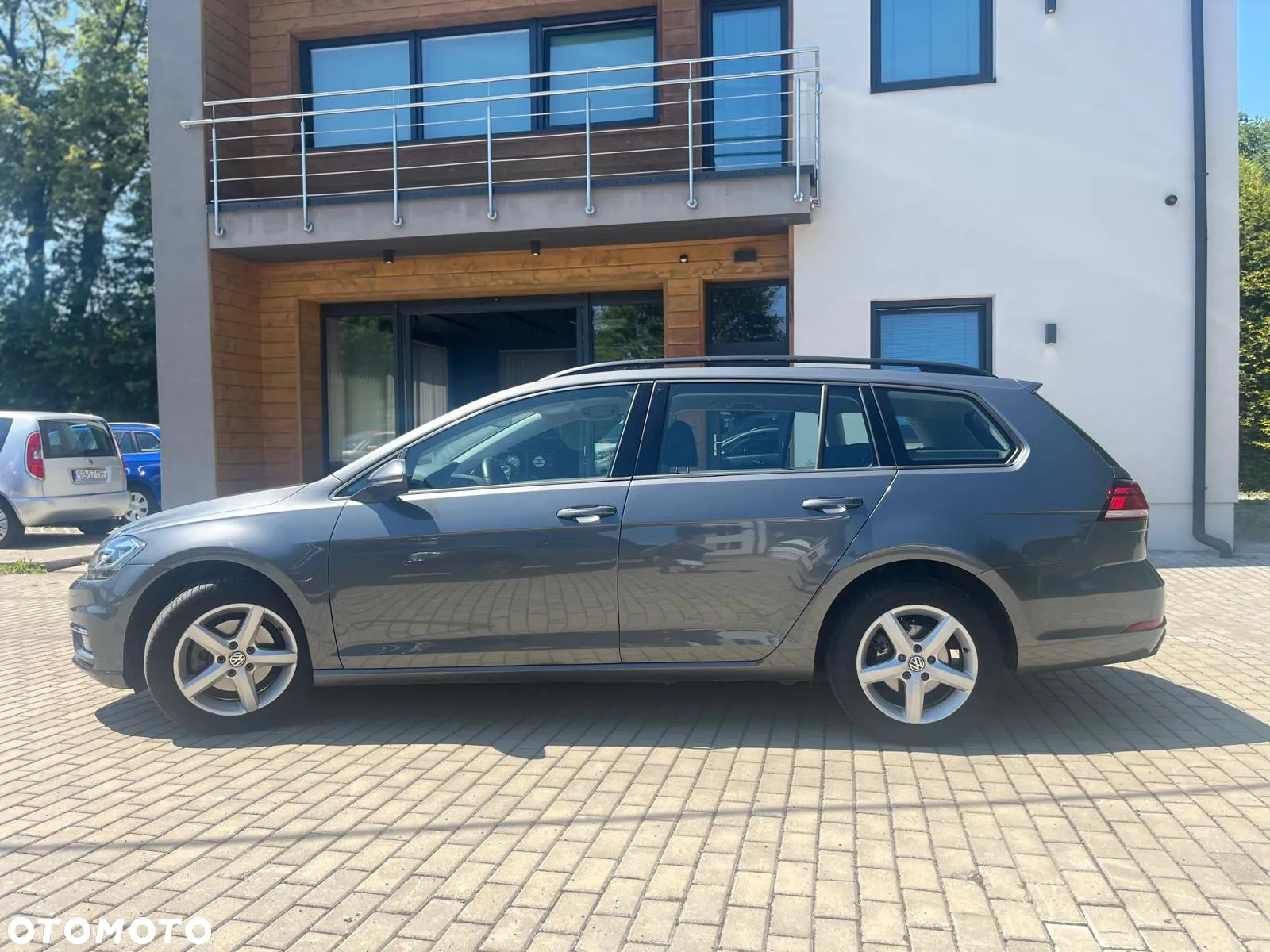 Volkswagen Golf 1.6 TDI SCR Comfortline - 7