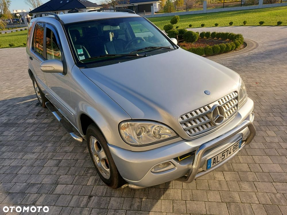 Mercedes-Benz ML - 13