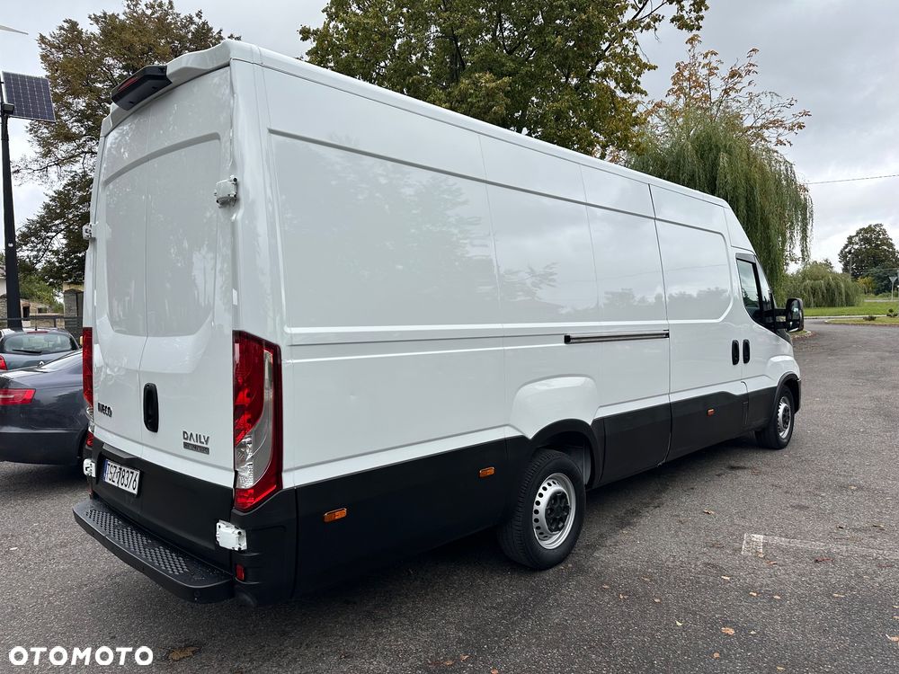 Iveco 35S16 - 12