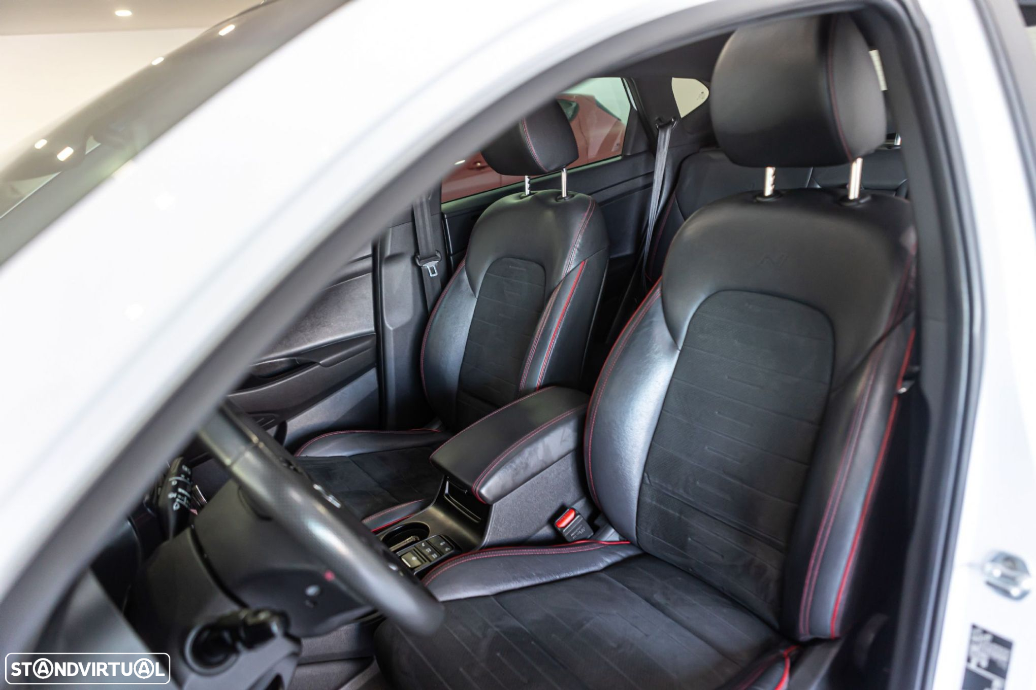 Hyundai Tucson 1.6 CRDi N-Line DCT - 35