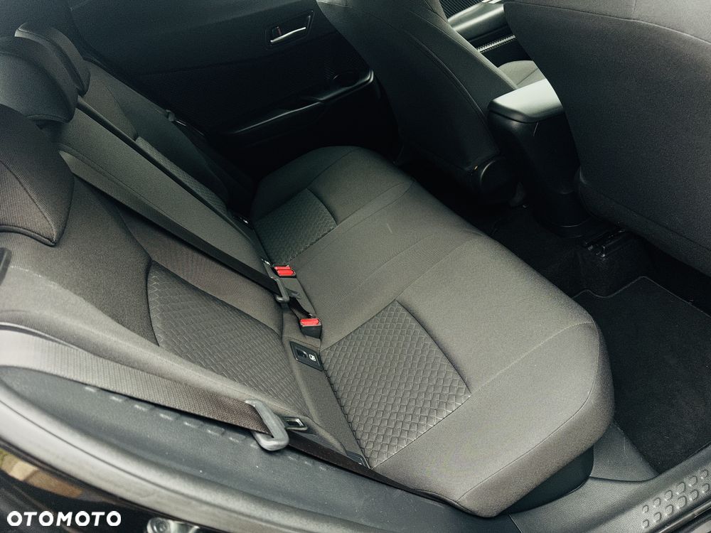 Toyota C-HR Business-Edition - 39