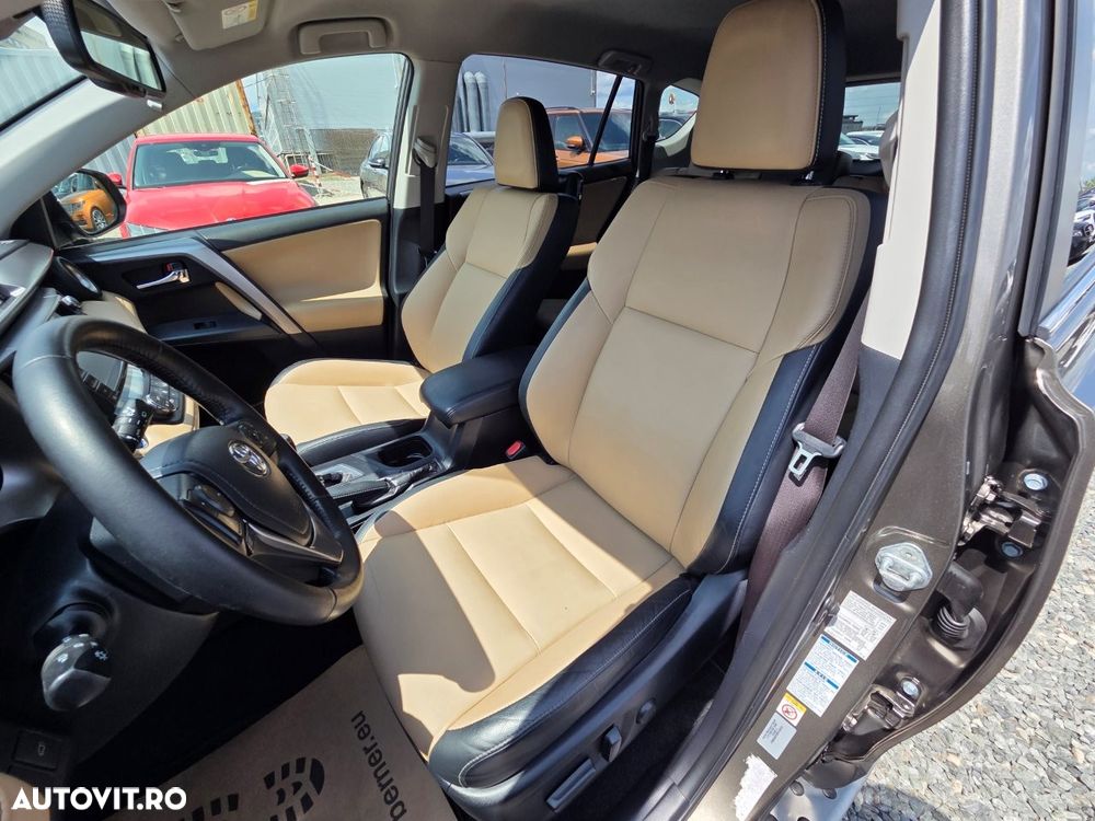 Toyota RAV4 2.5 VVT-i 4x4 Executive - 29