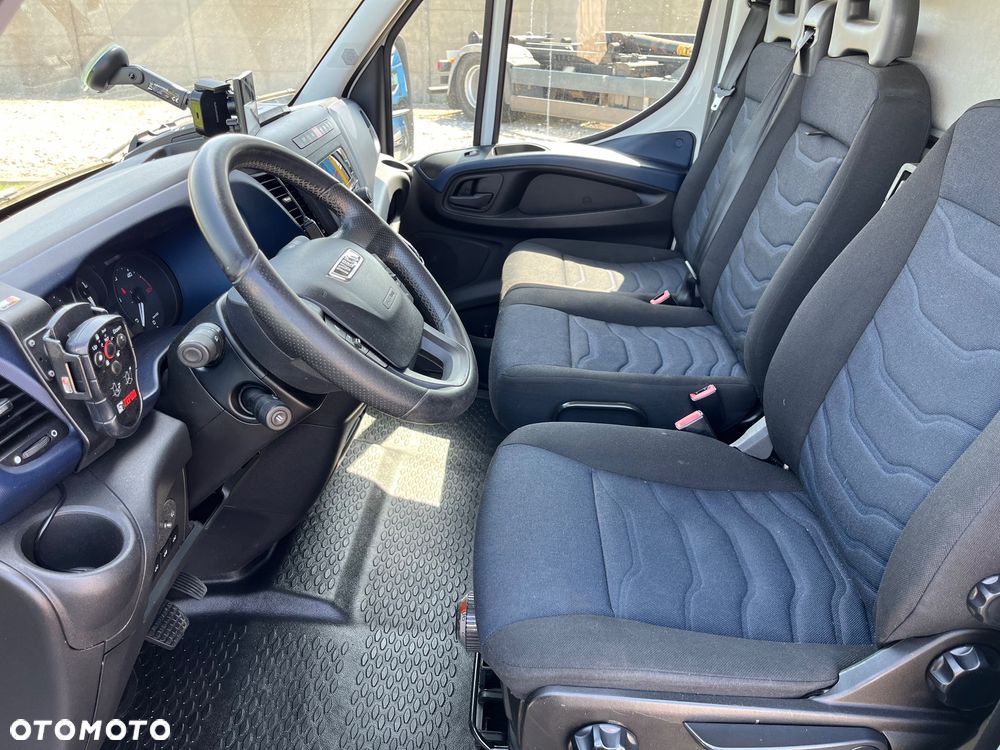 Iveco DAILY 35-210 * kontener * winda * SUPER STAN automat 3.0 2018rok - 11