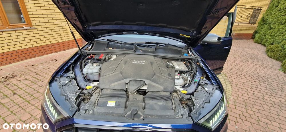 Audi Q7 60 TFSI e Quattro S Line Tiptr - 4