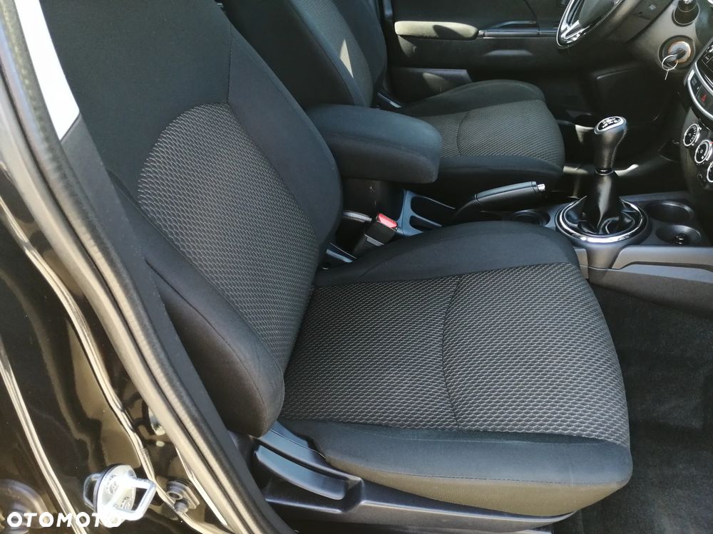 Mitsubishi ASX 1.6 ClearTec 2WD Diamant Edition+ - 31