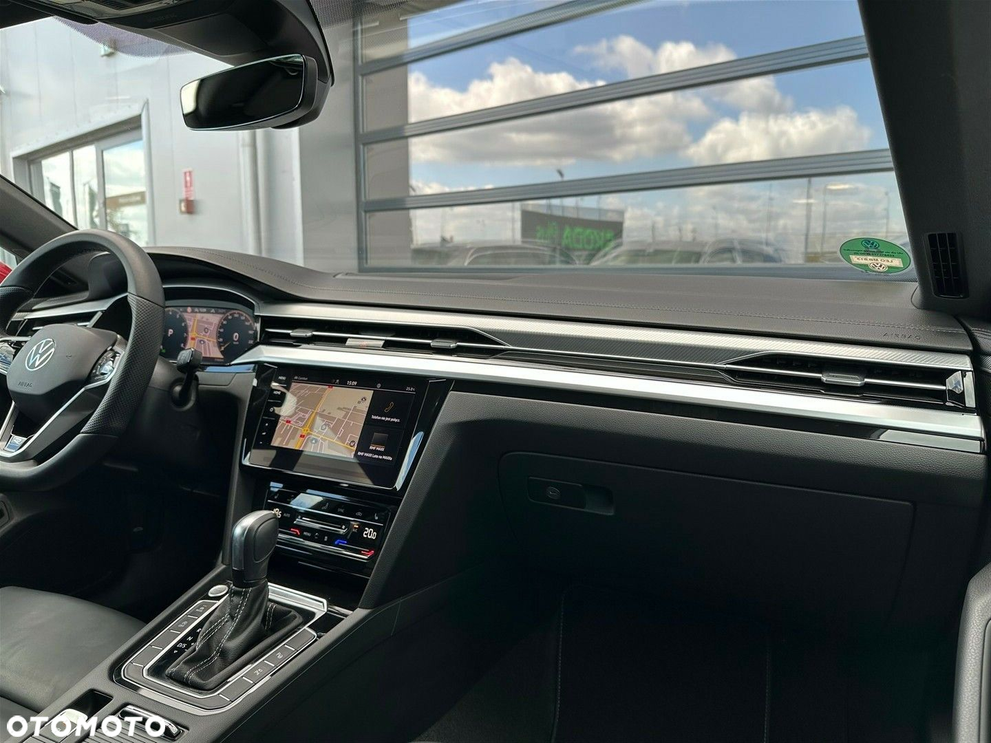 Volkswagen Arteon 2.0 TSI R-Line DSG - 13