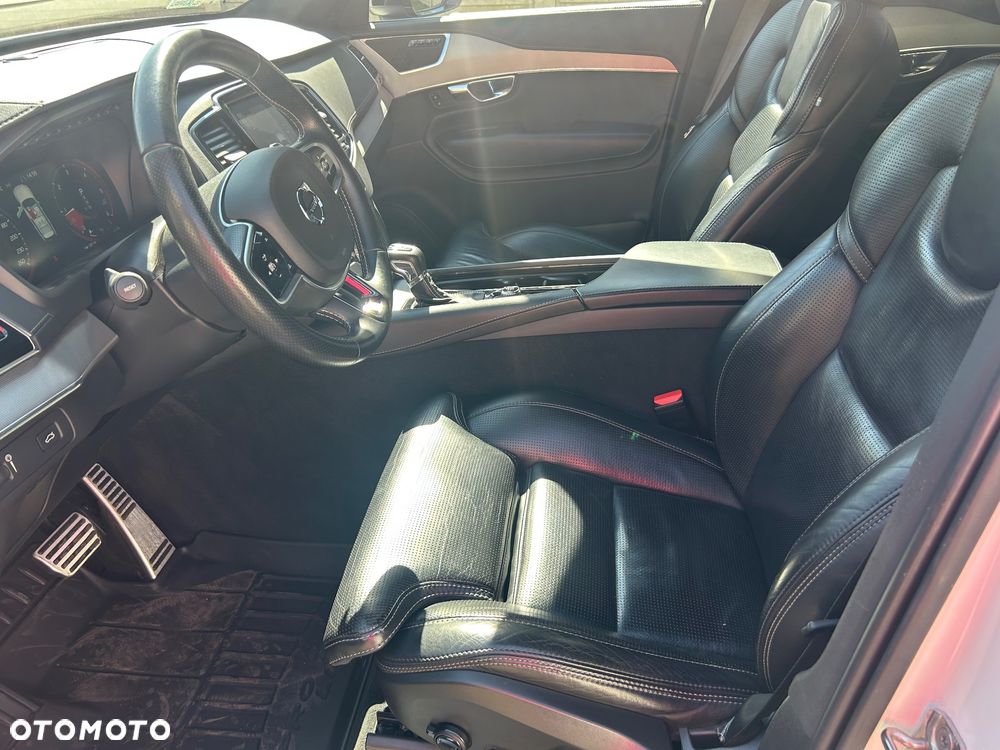 Volvo XC 90 B5 D AWD R-Design - 8