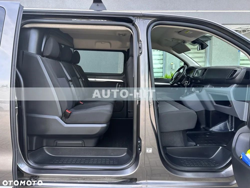 Peugeot Expert - 8