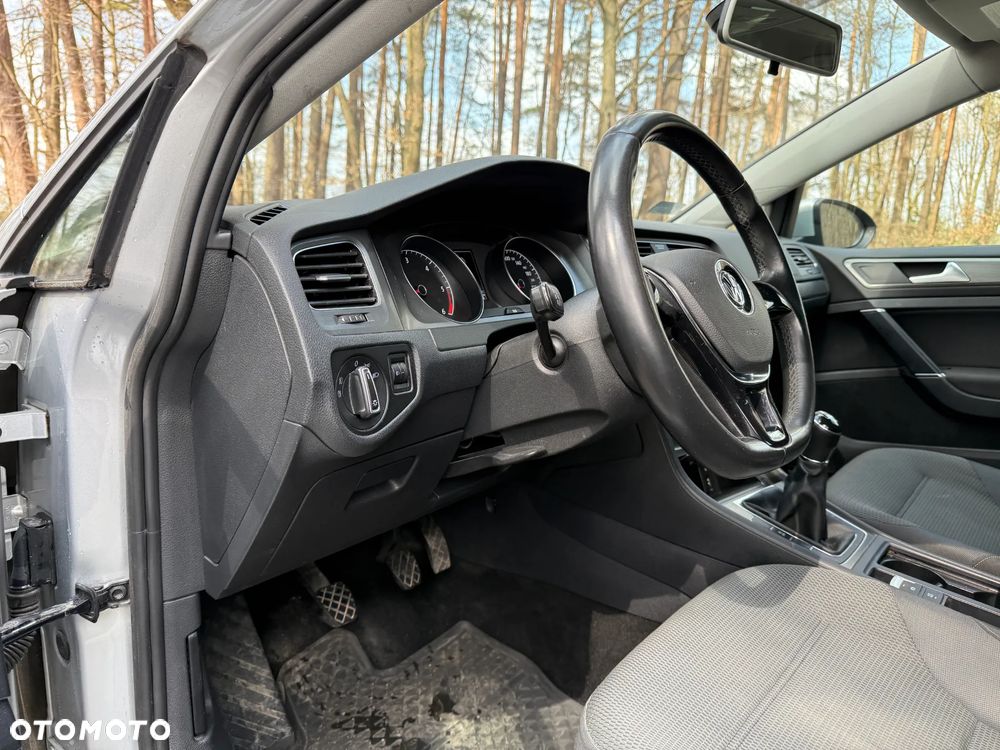 Volkswagen Golf 2.0 TDI (BlueMotion Technology) Comfortline - 31