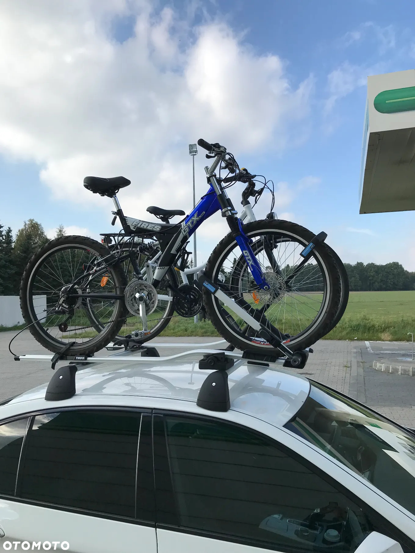 BMW Seria 5 528i xDrive - 37