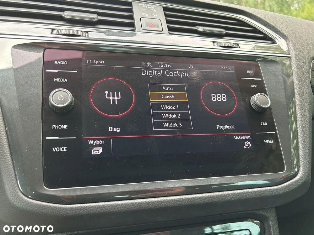 Volkswagen Tiguan 2.0 TDI SCR Elegance DSG - 31