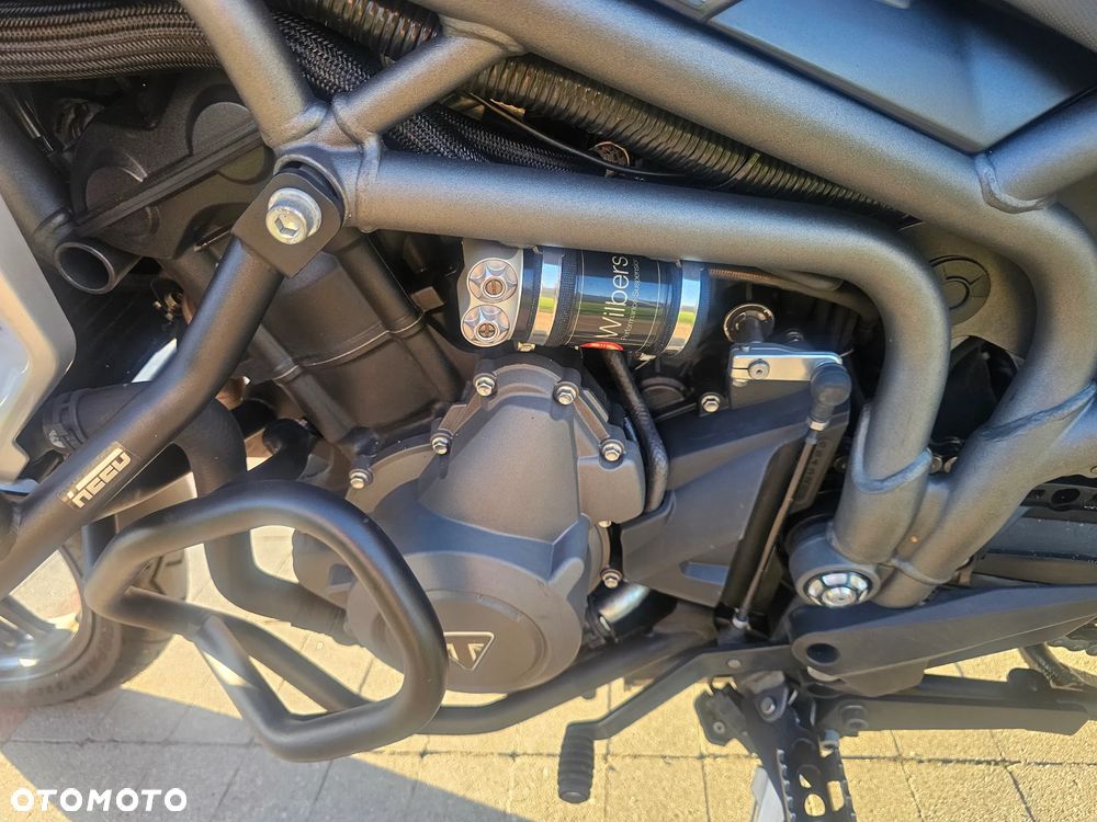 Triumph Tiger - 8
