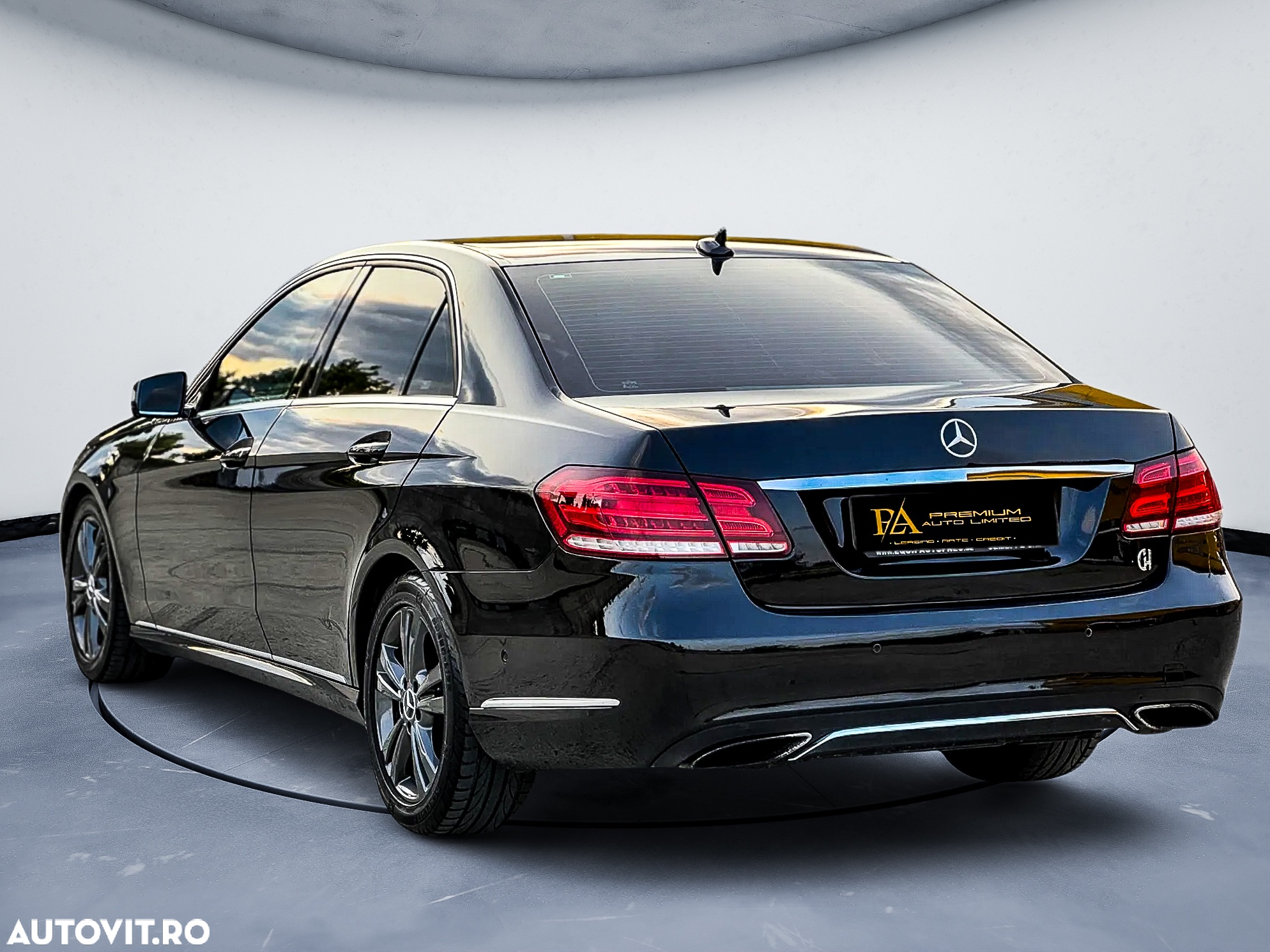 Mercedes-Benz E 200 BlueTEC Avantgarde - 4
