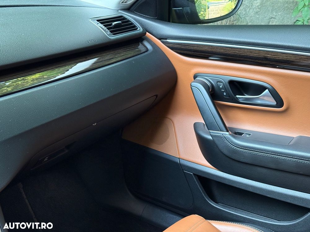 Volkswagen Passat CC - 24
