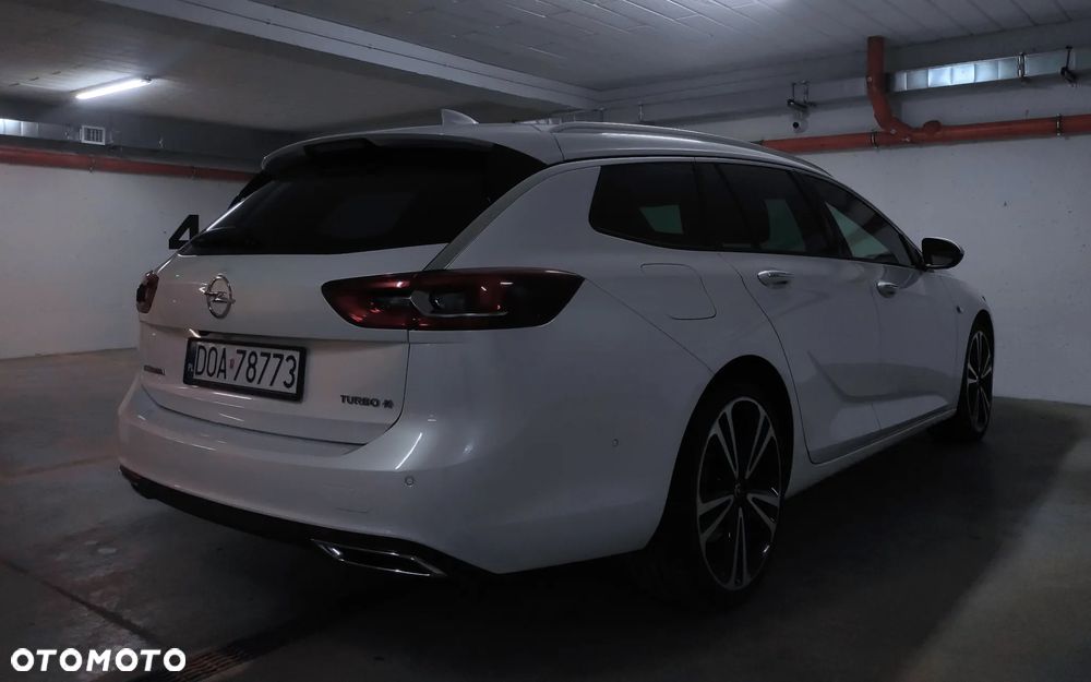 Opel Insignia 2.0 T 4x4 Innovation S&S - 12
