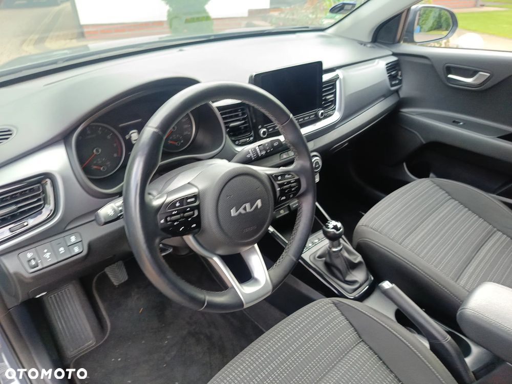 Kia Stonic - 11