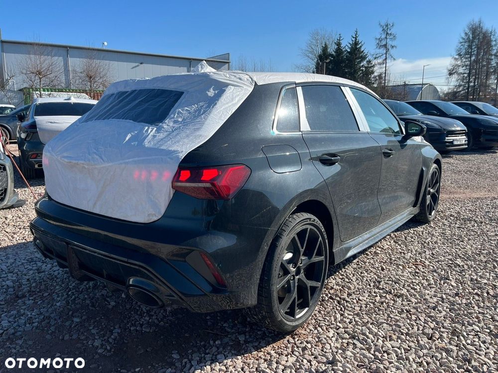 Audi RS3 Sportback - 6