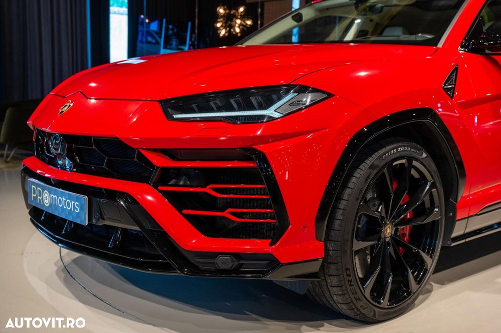 Lamborghini URUS - 10