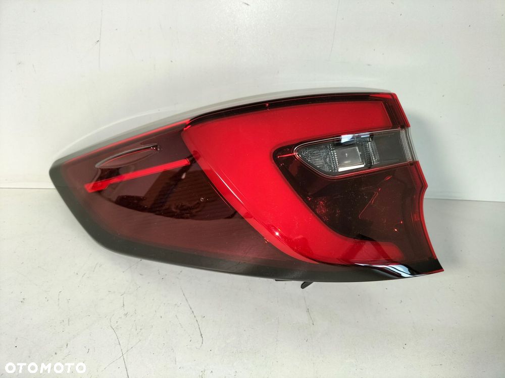 lampa tylna tył lewa toyota corolla e21 lift 22- - 1