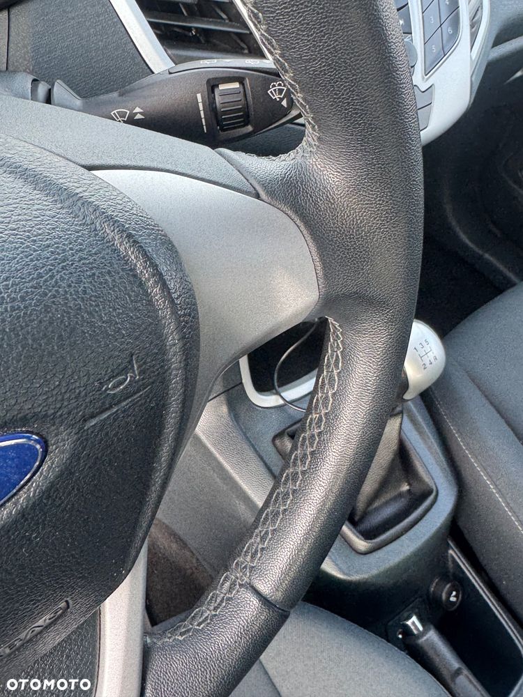 Ford Fiesta 1.4 Trend EU5 - 33