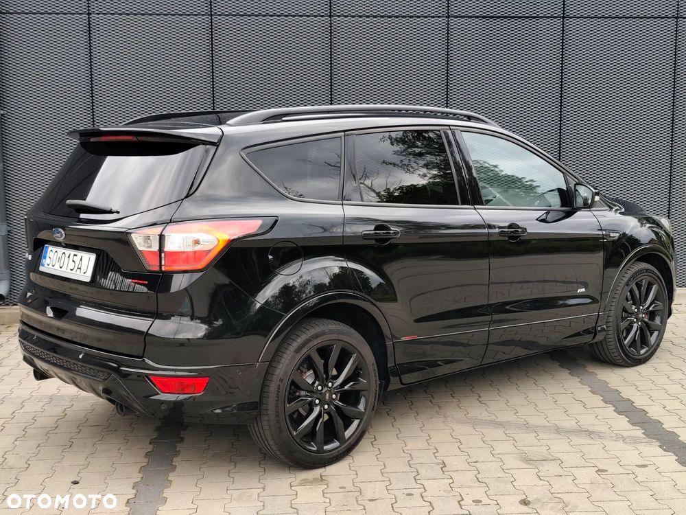 Ford Kuga 2.0 TDCi 4x4 ST-Line - 36