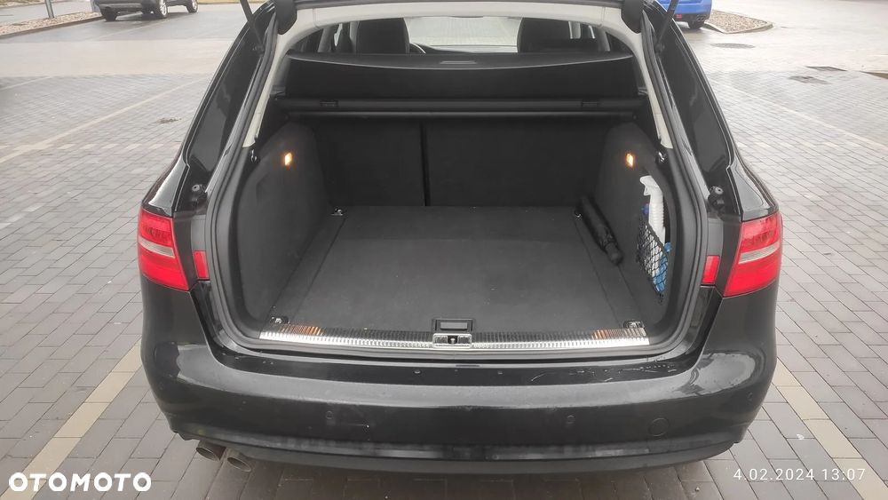 Audi A4 Avant - 11