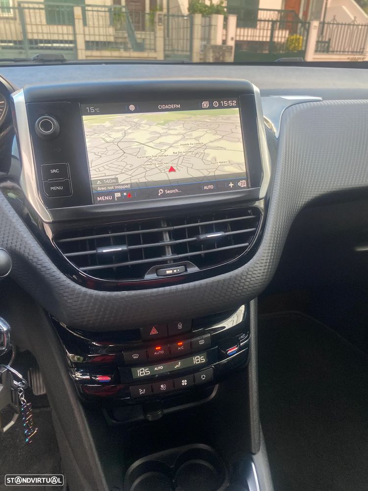 Peugeot 208 PureTech 82 Start & Stop Allure - 18