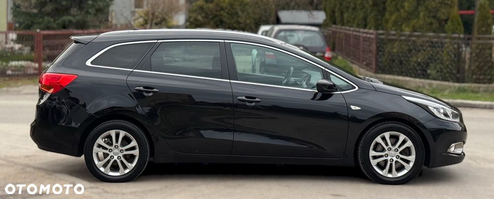 Kia Ceed 1.6 GDI ISG Spirit - 4