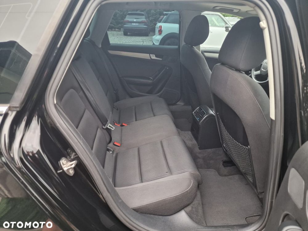Audi A4 Avant - 16