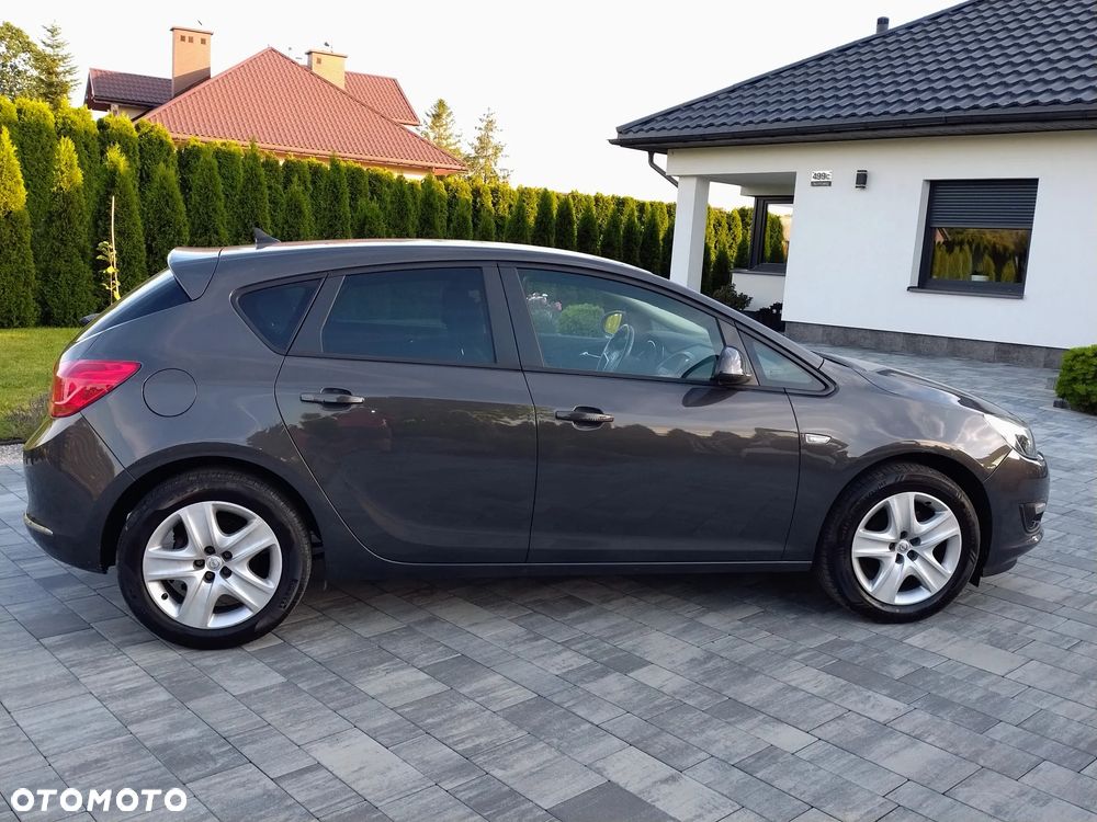 Opel Astra 1.4 Turbo Innovation - 10