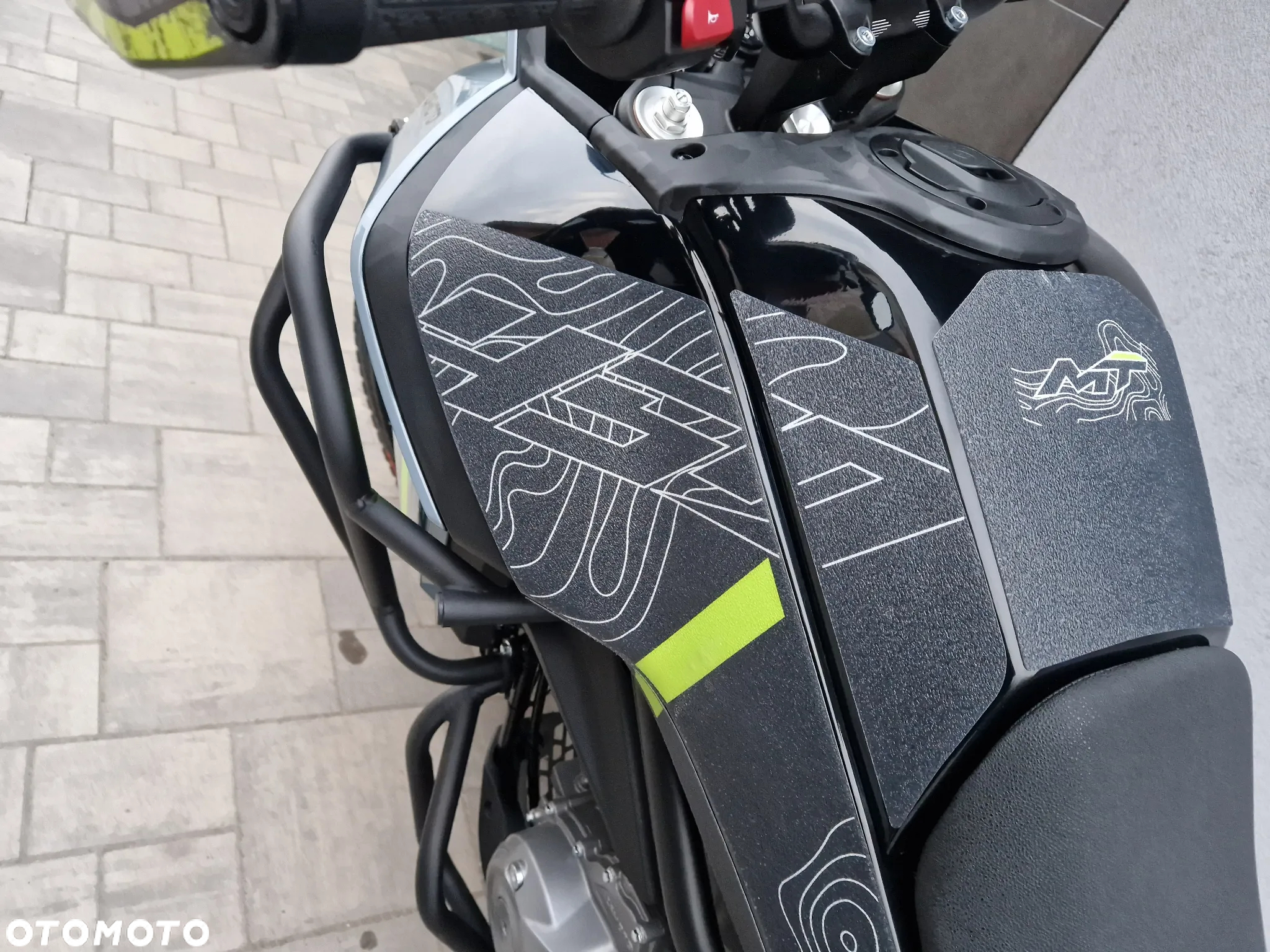 CFMoto 450MT