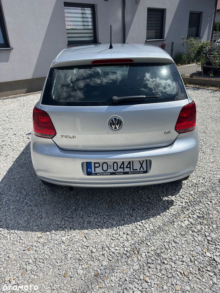 Volkswagen Polo 1.4 16V Trendline - 4