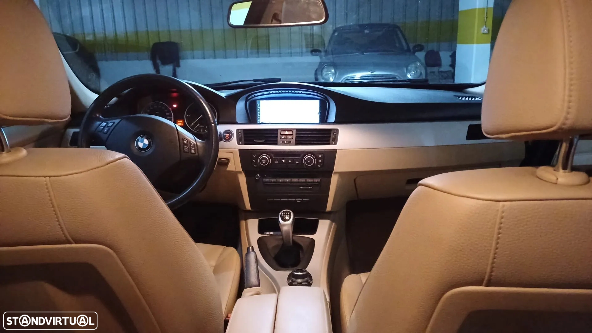 BMW 318 d Touring Navigation - 18