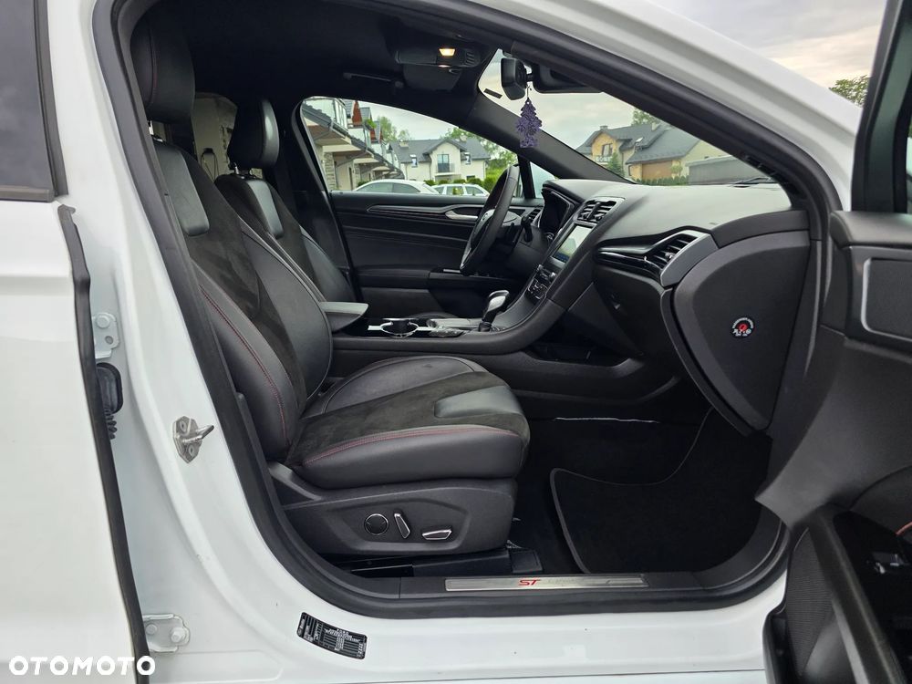Ford Mondeo SW 2.0 TDCi Bi-Turbo PowerShift-Aut ST-Line - 17