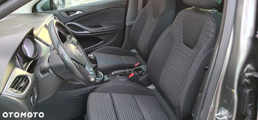 Opel Astra 1.6 D (CDTI) Business - 17