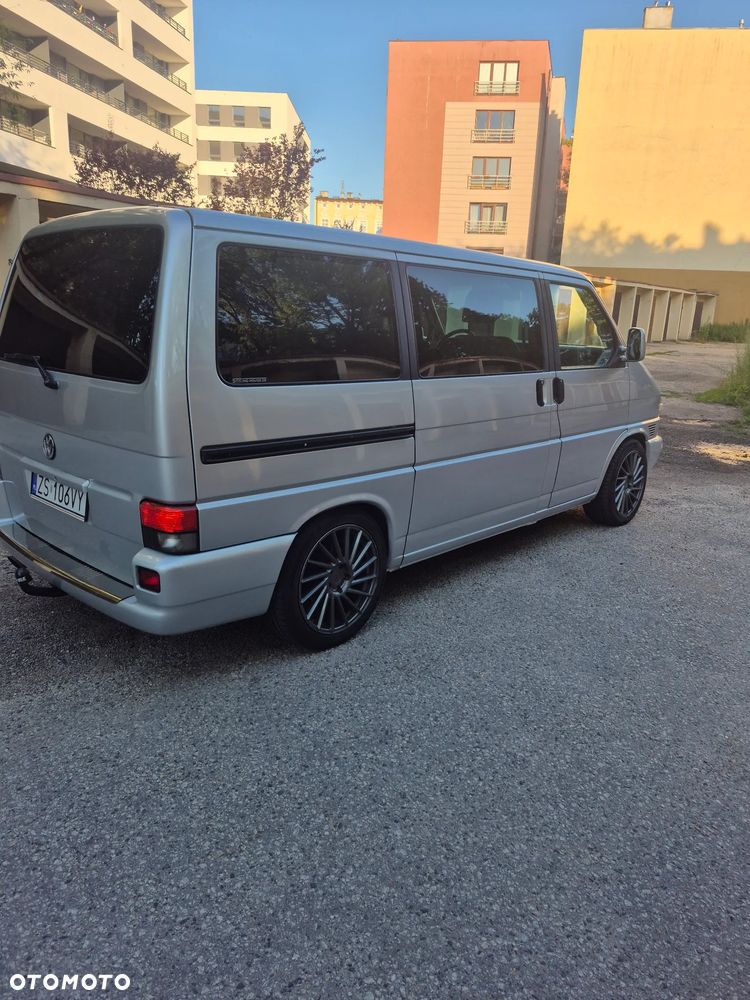 Volkswagen Multivan - 3