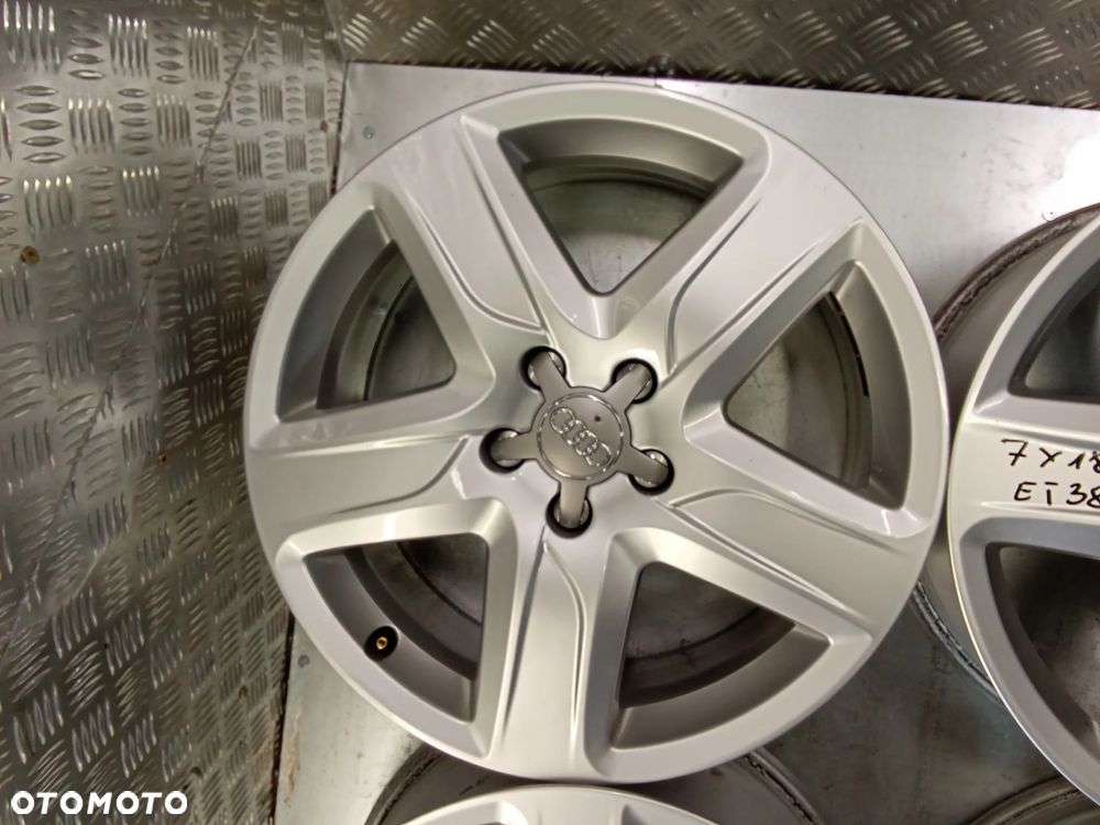Felgi Audi A6 C7 C8 Allroad A8 D5 7Jx18 et38 5x112 - 4
