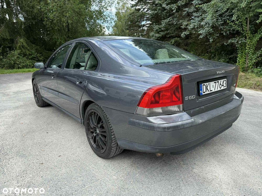 Volvo S60 D5 - 4
