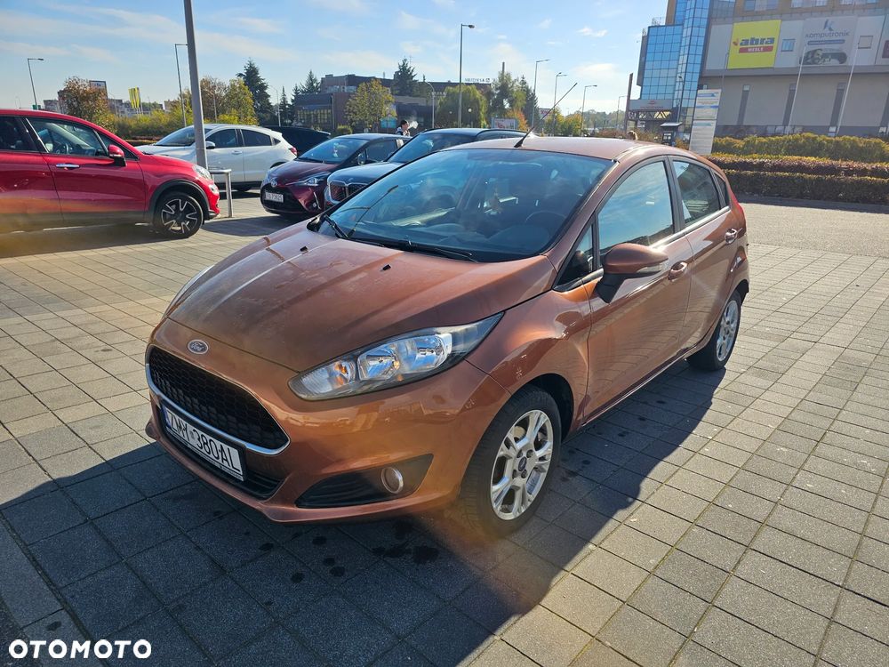 Ford Fiesta 2016 photo 2
