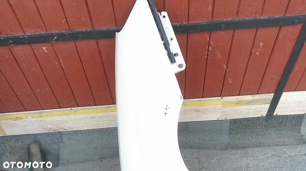 ALFA ROMEO MITO BŁOTNIK PRAWY 251 - 2