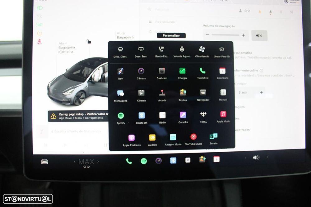 Tesla Model 3 Long-Range Dual Motor AWD - 32