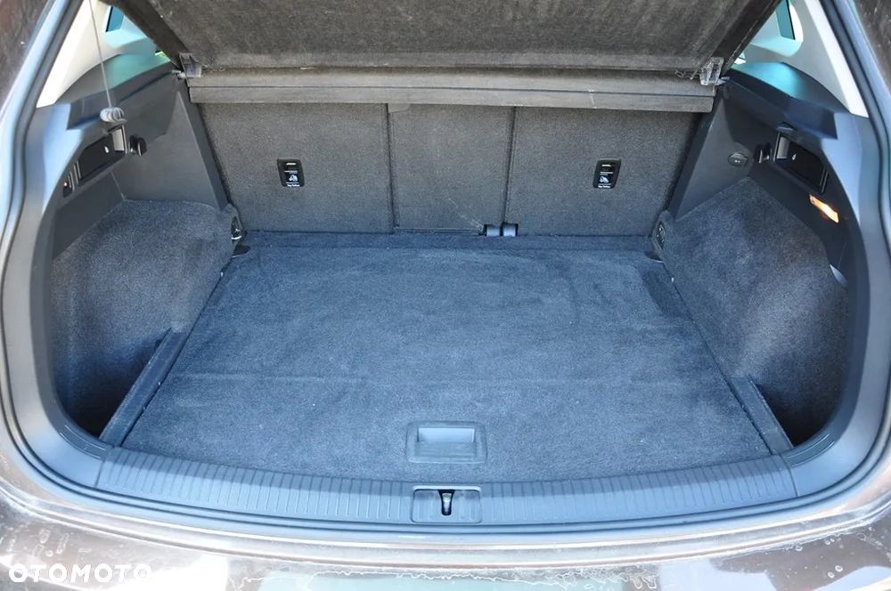 Volkswagen Tiguan 2.0 TDI SCR 4MOTION DSG Highline - 25