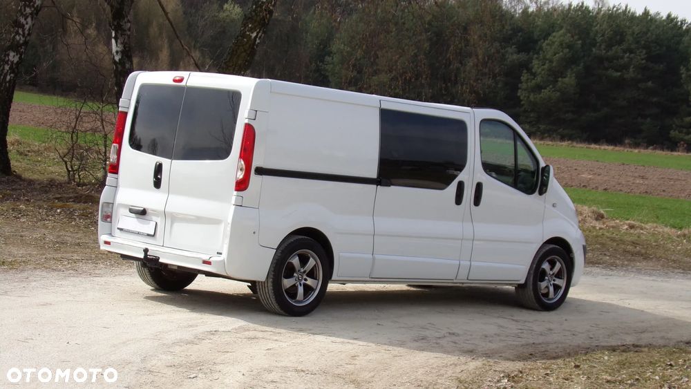 Opel VIVARO 2.5 150KM * L2H1 * KLIMA * SERWIS * DUBEL KABINA * ZADBANY ! - 17