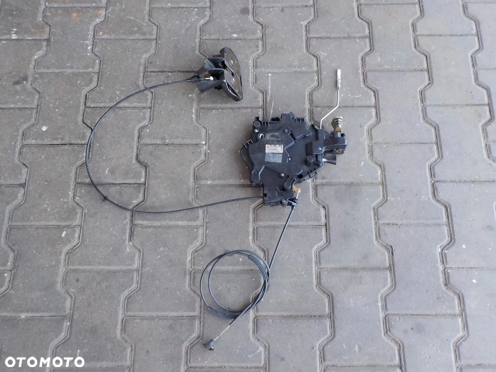 VW T5 ZAMEK DRZWI ODSUWANYCH BOCZNYCH 7H0843654R - 1