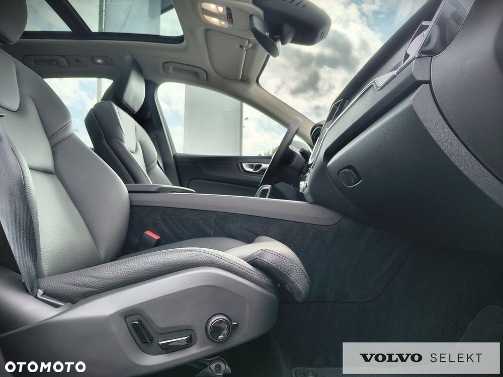 Volvo XC 60 - 26