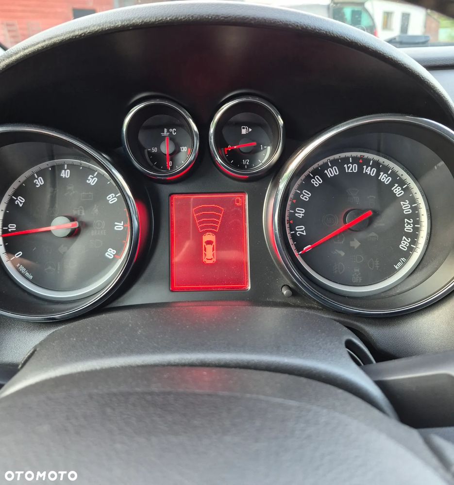 Opel Astra 1.4 Turbo - 35