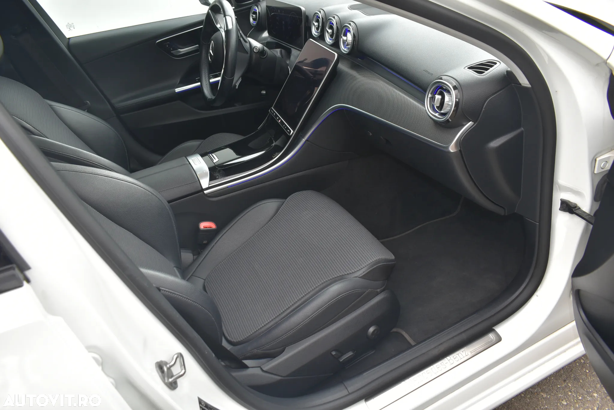 Mercedes-Benz C 200 MHEV 4MATIC - 22