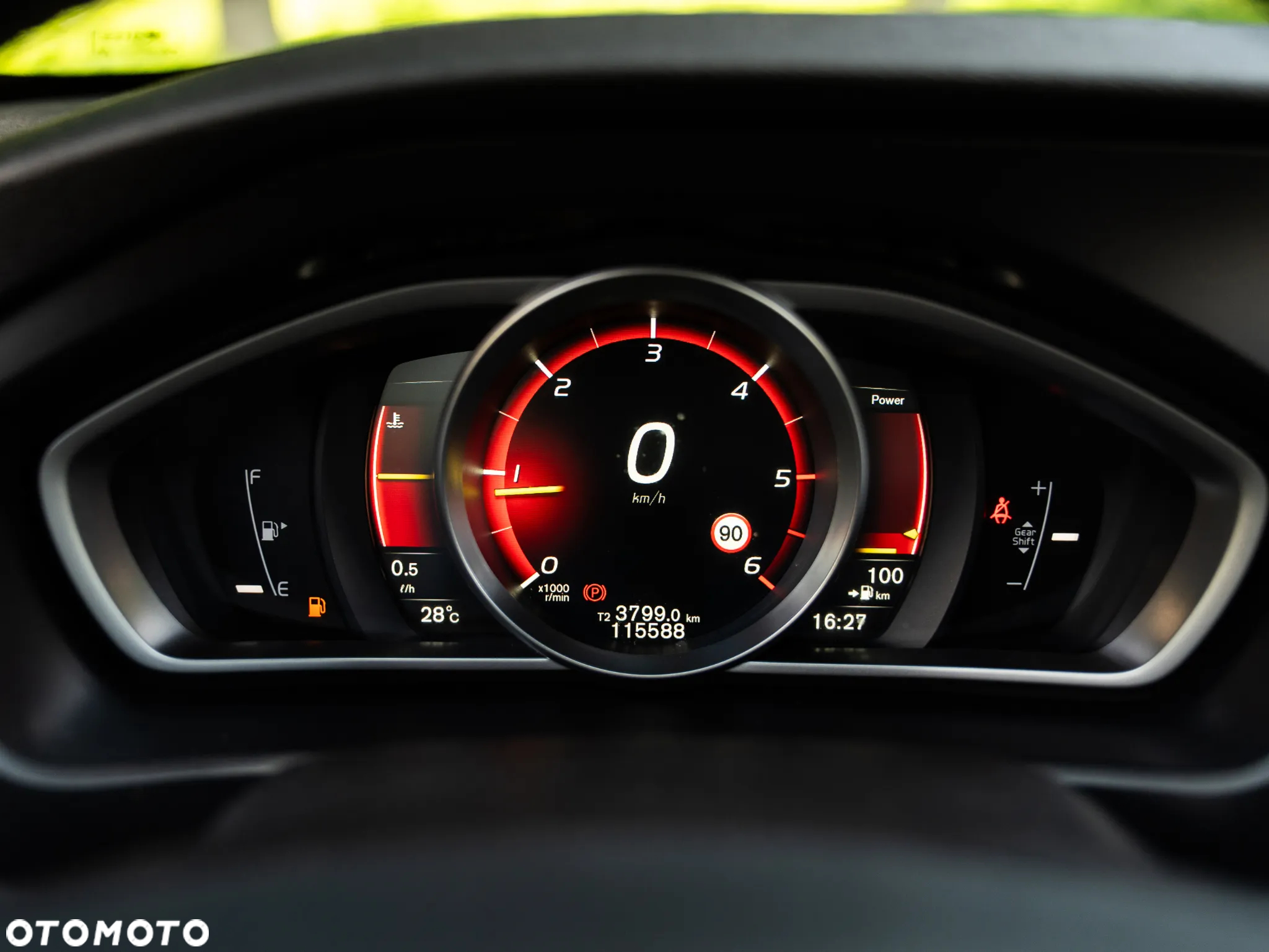 Volvo V40 D2 RDesign - 31