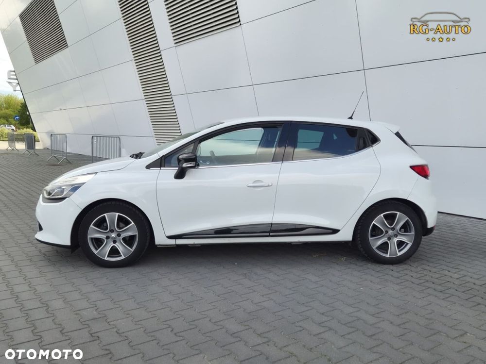 Renault Clio - 21