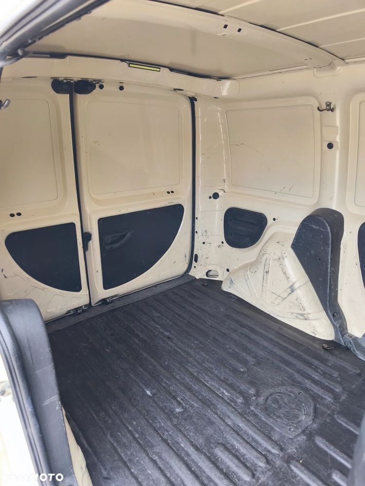 Fiat Doblo - 16
